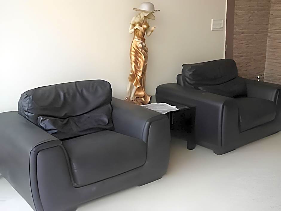 Hotel Om International – Delhi, NY