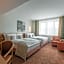 Garner Hamburg Wandsbek Marktplatz By IHG