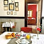 Hotel Joly