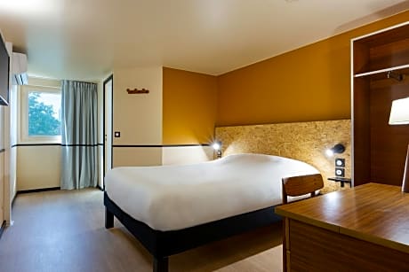 Pop Double Room