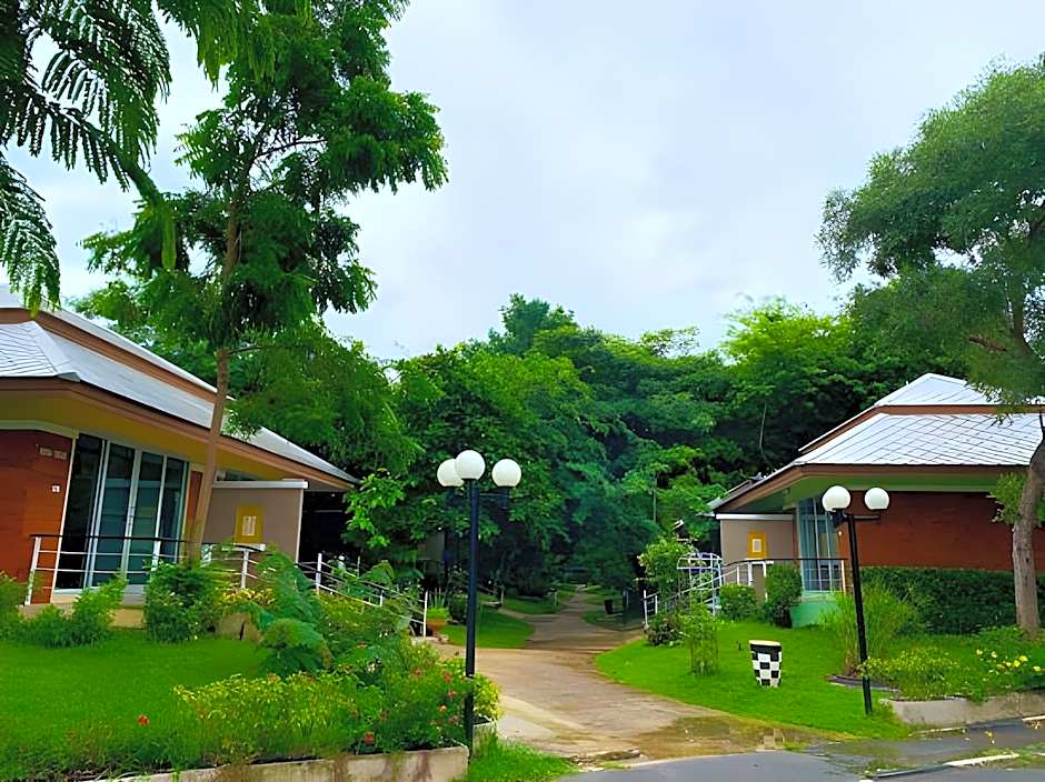 Nopparat Garden Hotel