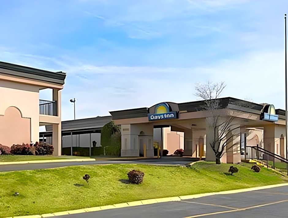 Days Inn by Wyndham Durham/Near Duke University