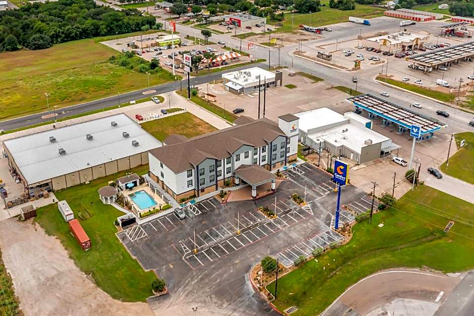 Comfort Inn & Suites