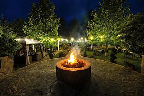 Armonia by Aristocratis