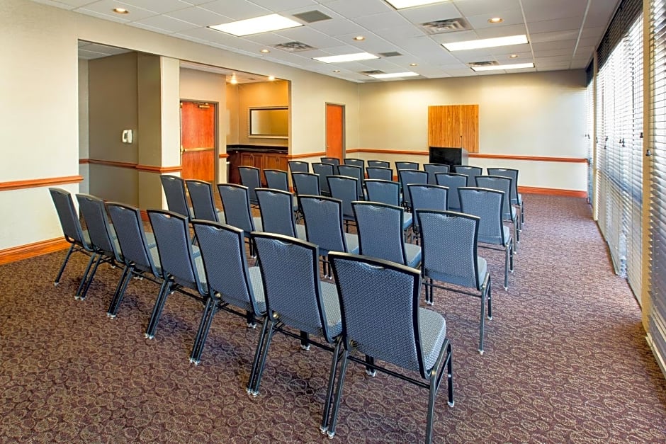 Holiday Inn Sioux Falls-City Center, an IHG Hotel