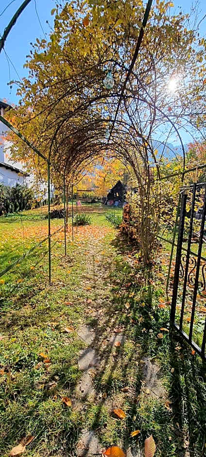 Happy Mood Apartments