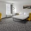 Hampton Inn By Hilton Chicago-Carol Stream