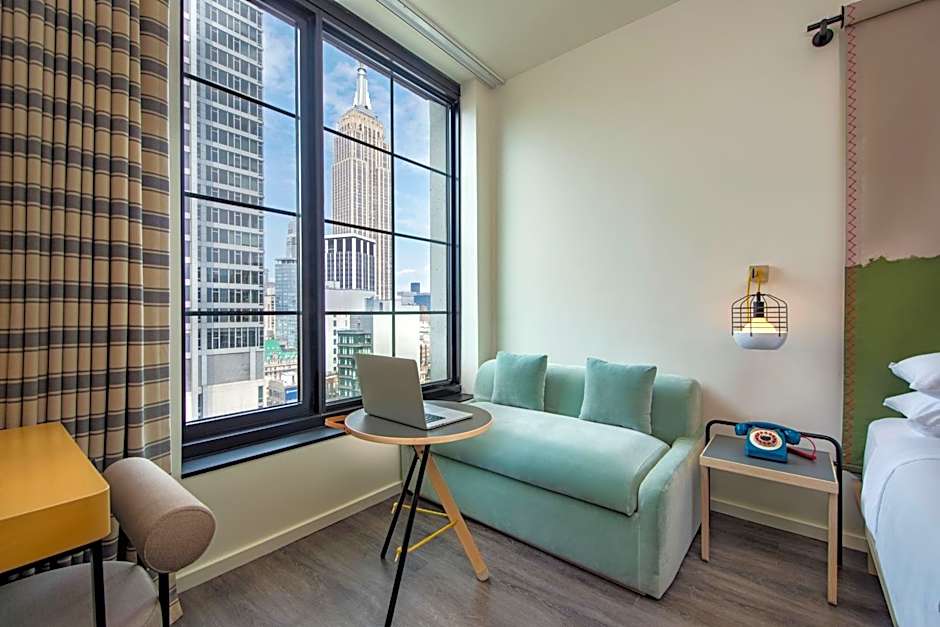 Moxy by Marriott NYC Chelsea