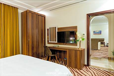 Junior Suite - 1 King Bed