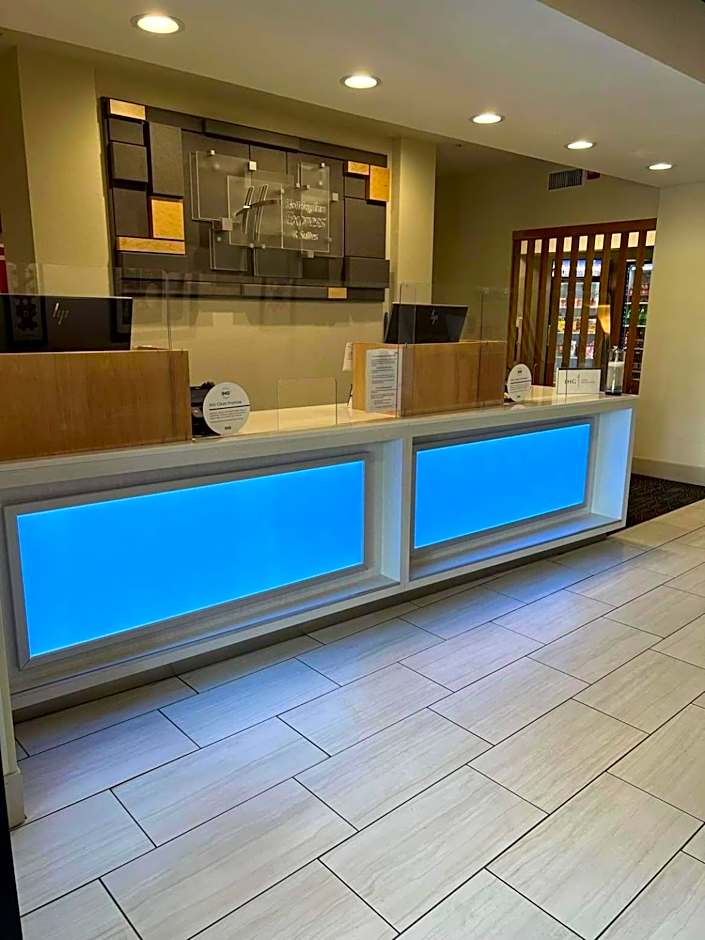 Holiday Inn Express & Suites Ozona By IHG