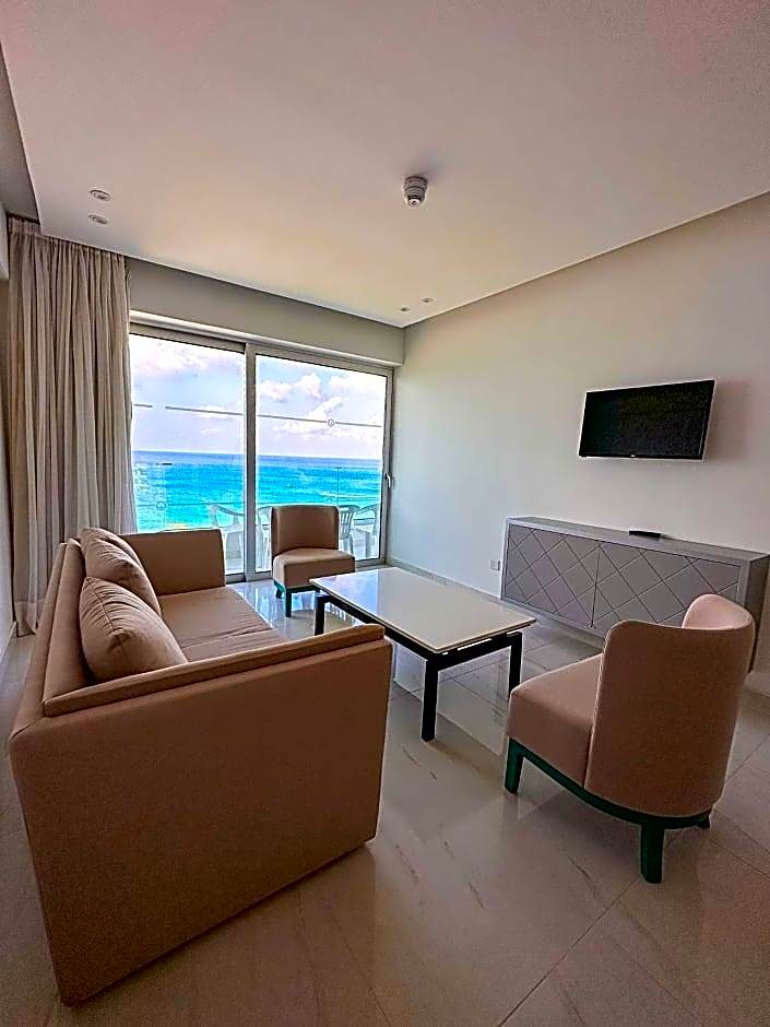 Silver Sands Beach Hotel