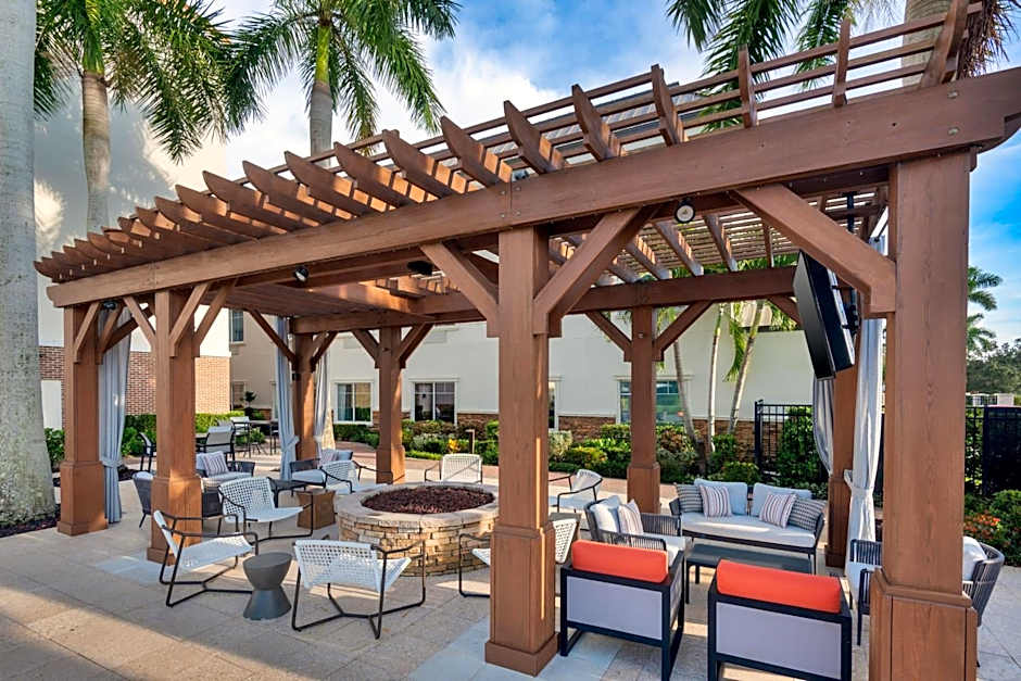 Courtyard by Marriott Sarasota at University Town Center 