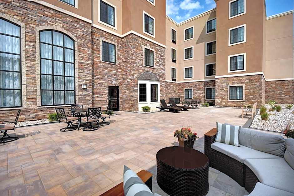 Staybridge Suites Holland By IHG