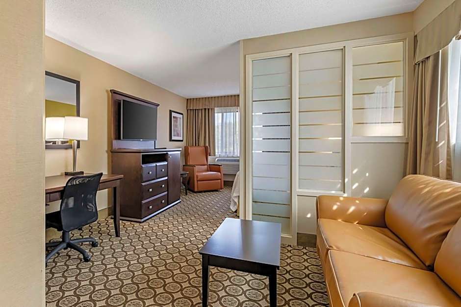 Best Western Plus Inntowner Madison