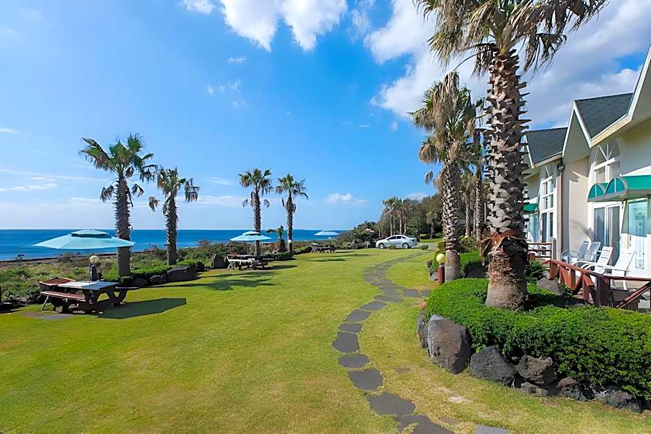 Jeju Seawalk – Cheju-Do, MO