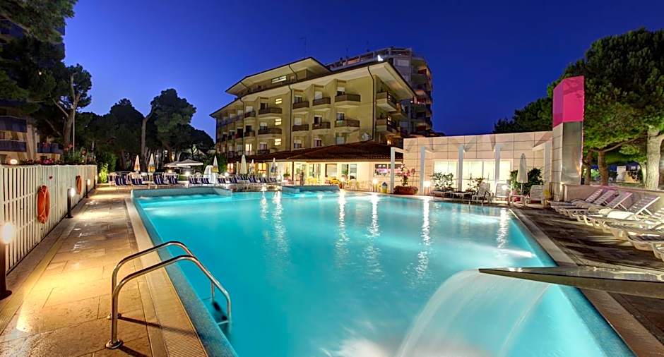Hotel Bristol