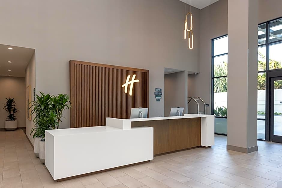 Holiday Inn Hotel And Suites Monterey Park Los Angeles By IHG