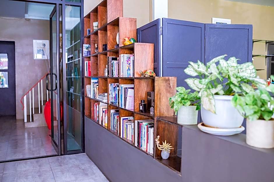 The Beach Cha Am Guest House