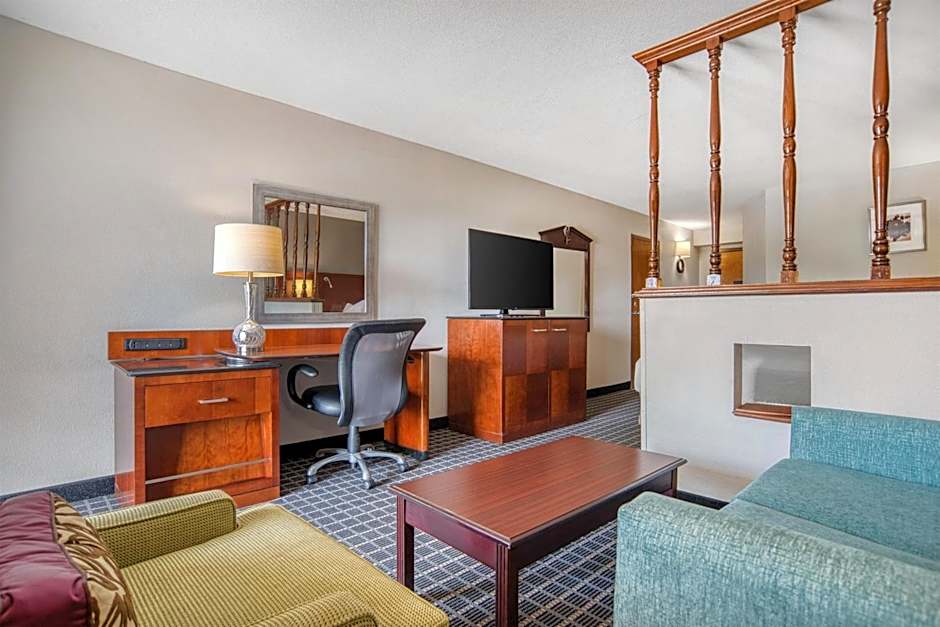 SureStay Plus Hotel by Best Western Greenwood