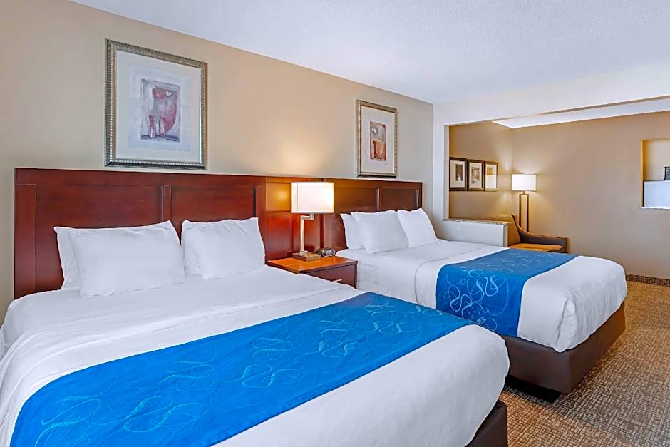 Comfort Suites Normal University area