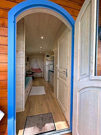 Studio with Terrace