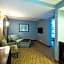 Crowne Plaza Hotel Glen Ellyn/Lombard By IHG
