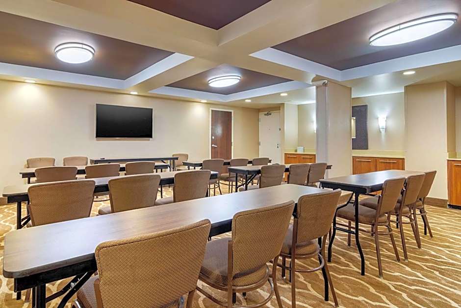 Comfort Inn Atlanta International Airport