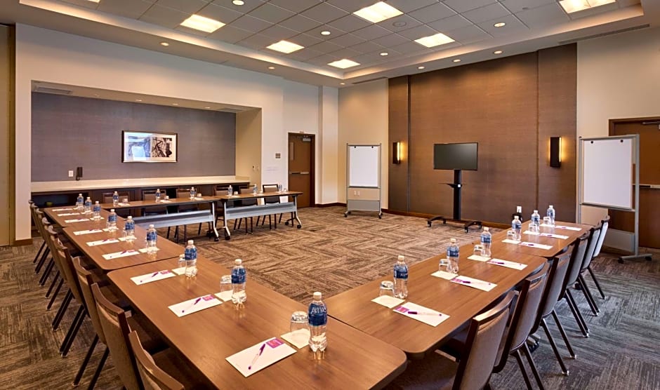Hyatt Place Salt Lake City/Farmington/Station Park