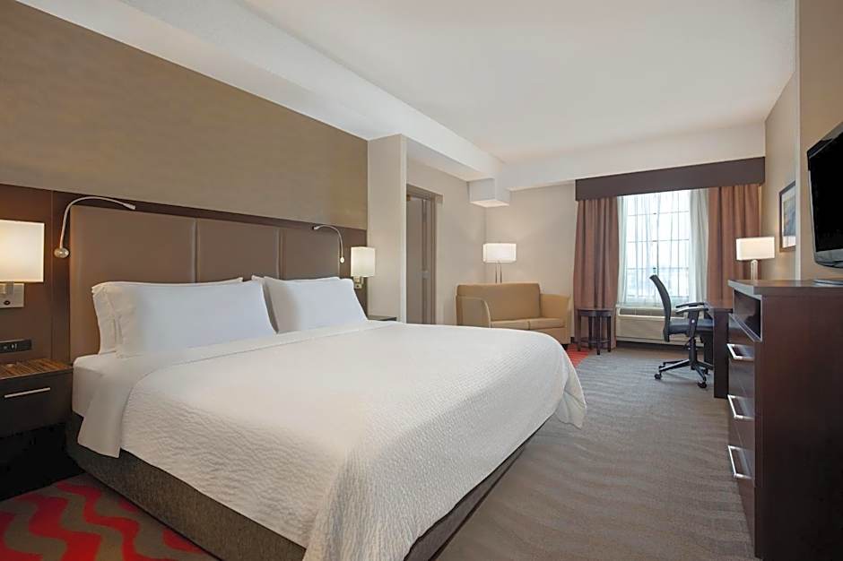 Holiday Inn Express Hotel & Suites Barrie By IHG
