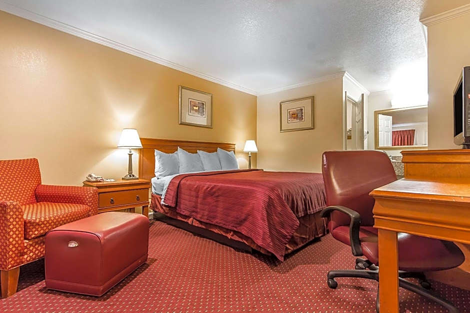 Quality Inn & Suites Gilroy