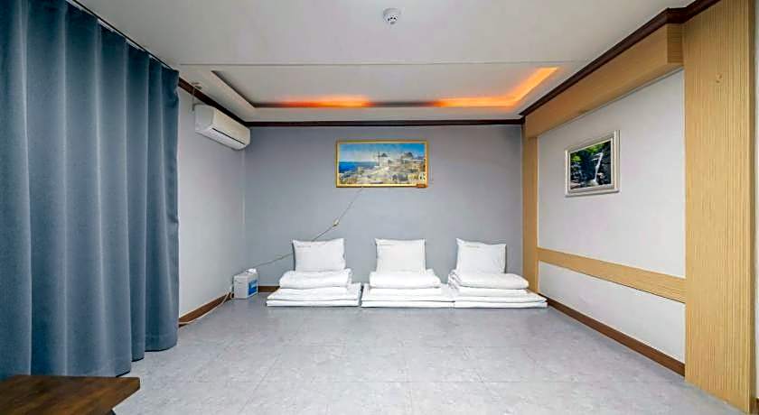 Donghae Gloria Hotel