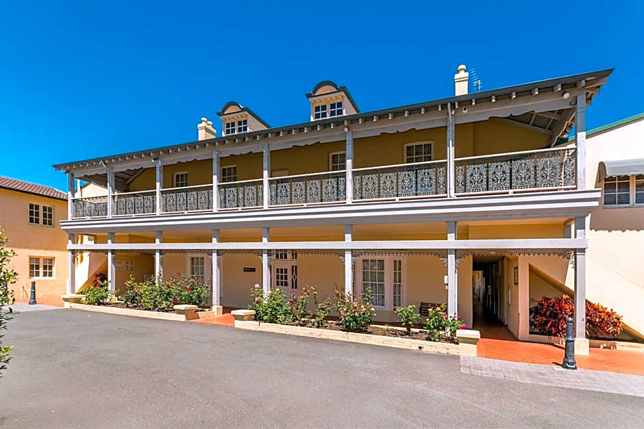 The Clifton Motel