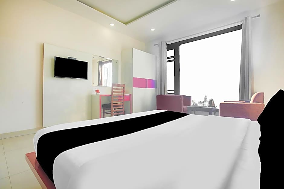 Super Collection O Amritsar Near Railway Station