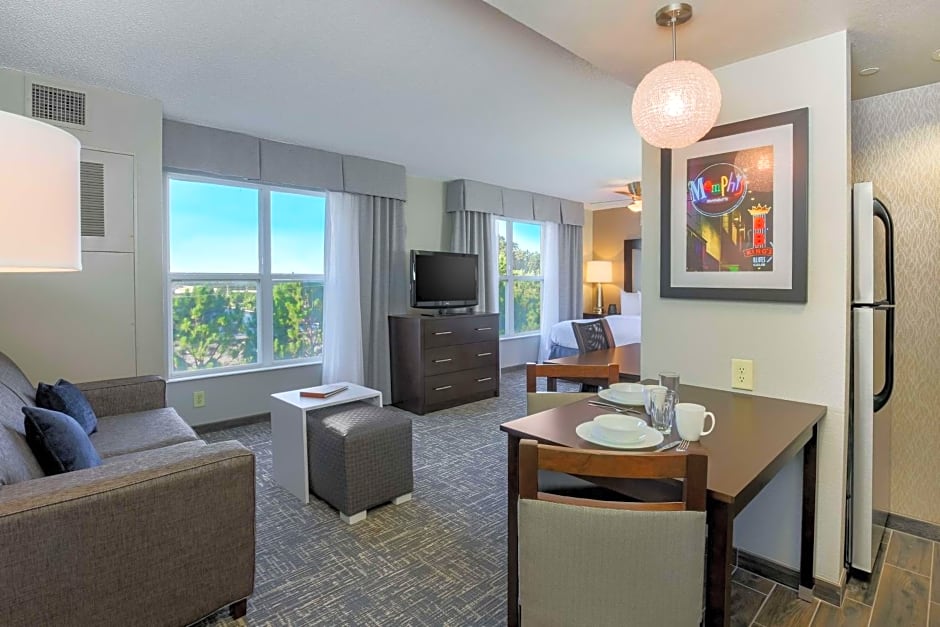 Homewood Suites By Hilton Memphis-Hacks Cross