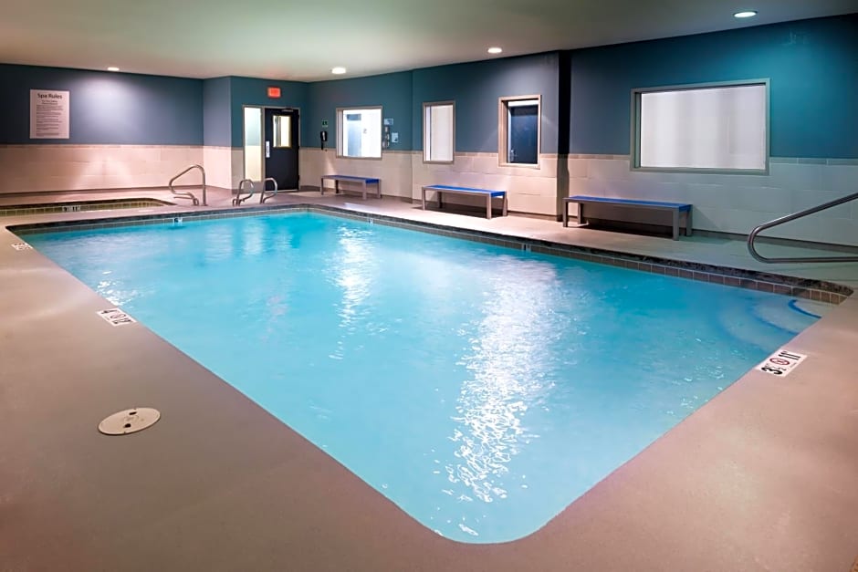 Holiday Inn Express & Suites Alamogordo Highway 54/70 by IHG