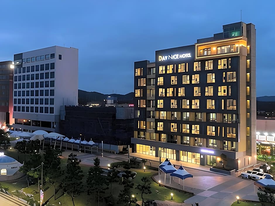 Daynice hotel