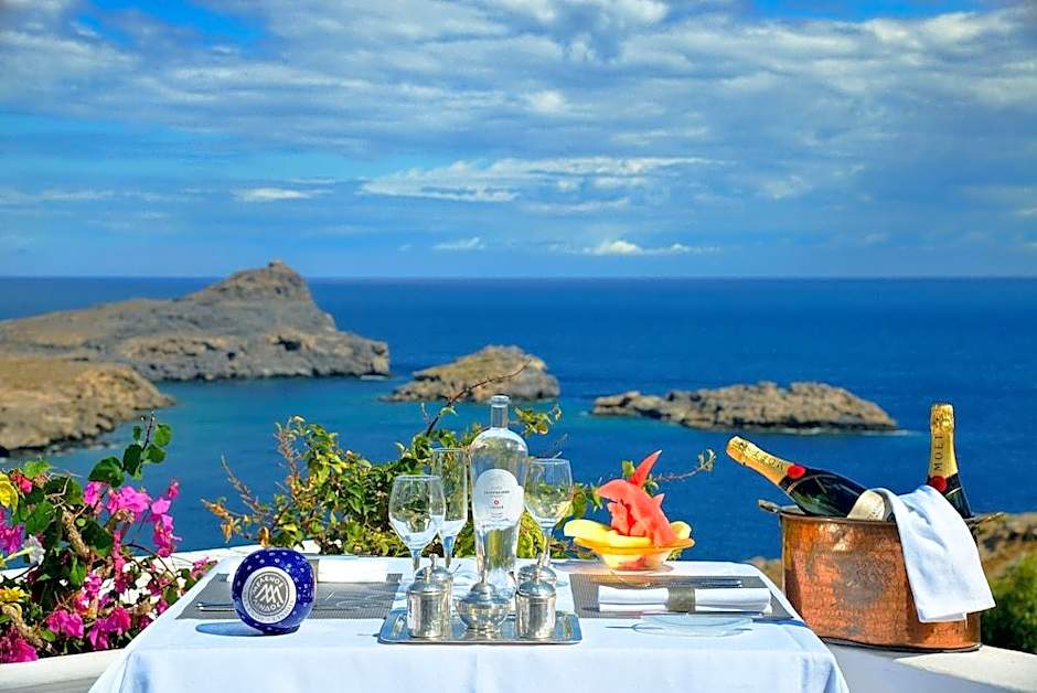 Melenos Lindos Hotel