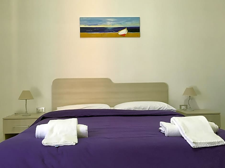 Il Viaggiatore Via Rimini Serapo