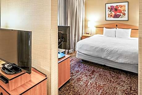 King Room with Spa Bath