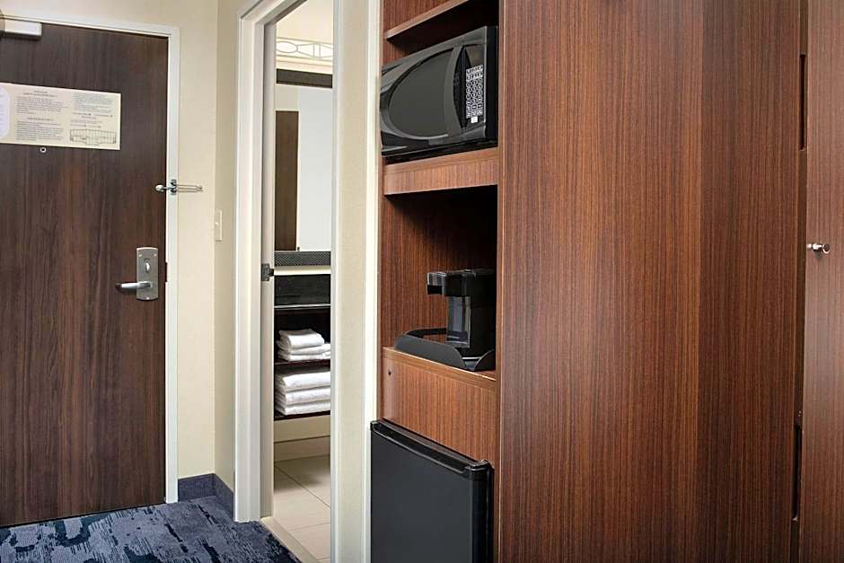 Fairfield Inn & Suites by Marriott Baltimore Bwi Airport