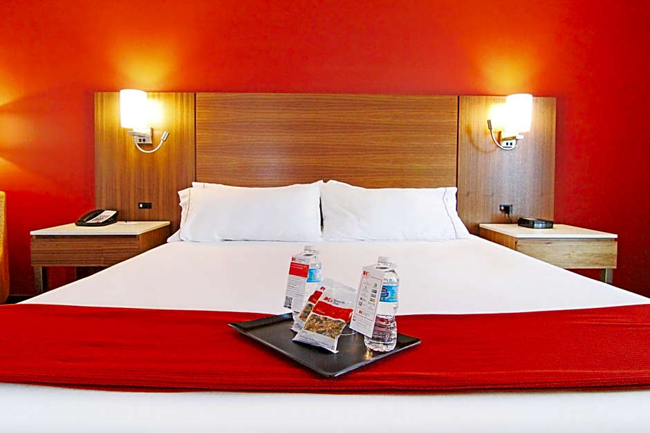 Holiday Inn Express and Suites Calgary University By IHG