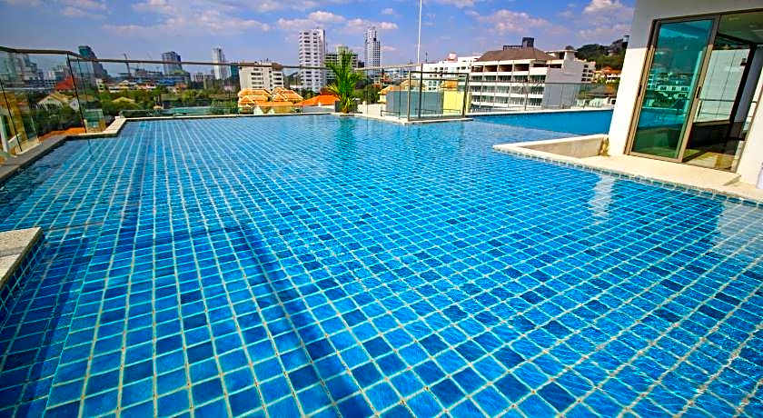 Water Park By Pattaya Sunny Rentals