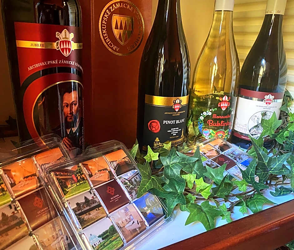 Hotel Octarna - Free On-site Parking