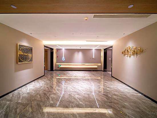 Flying Song Hotel(Ningbo Baihe Metro Station Caihong South Road Store)