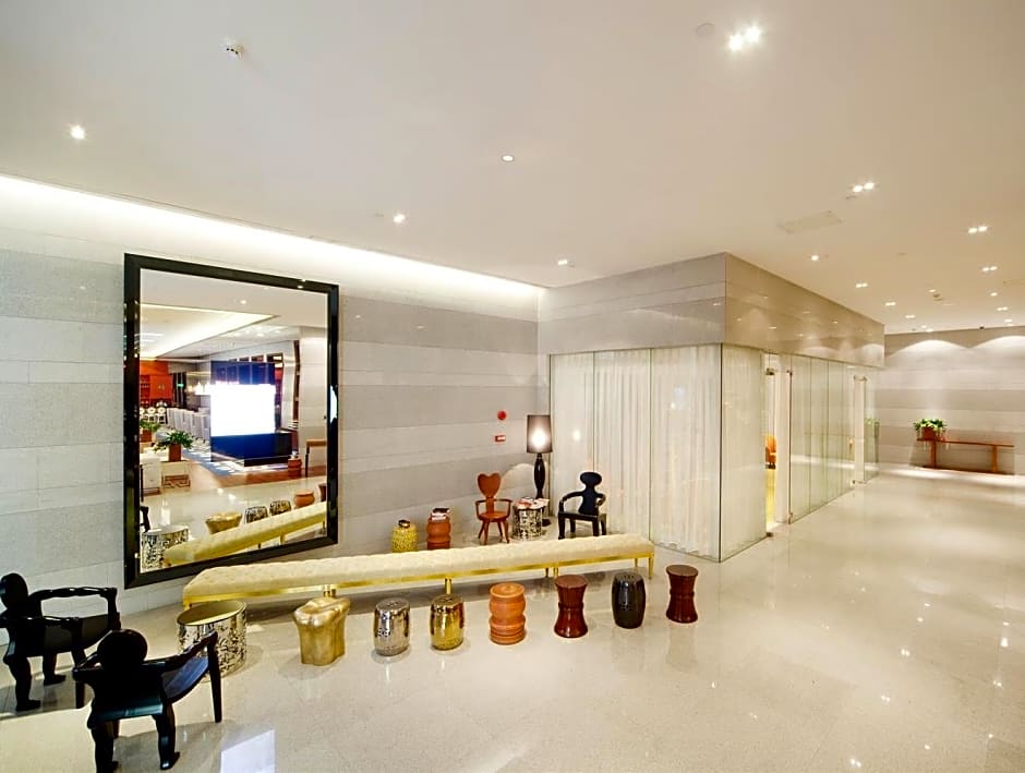 Royal Tulip Luxury Hotel Carat - Guangzhou