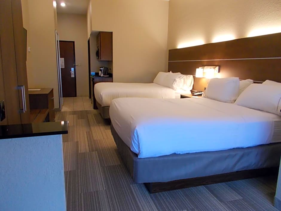Route 66 inn & Suites