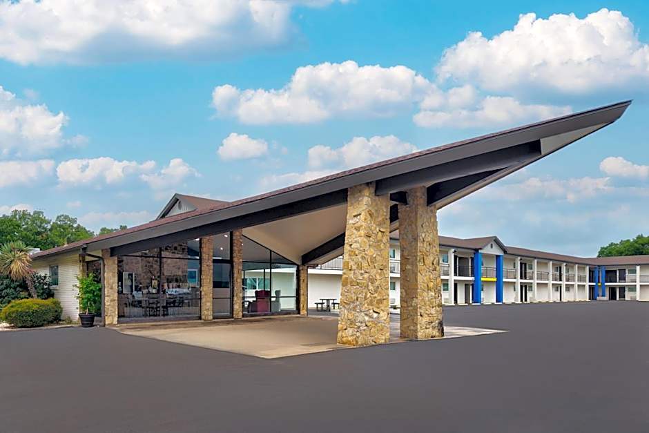 Days Inn By Wyndham Gatesville