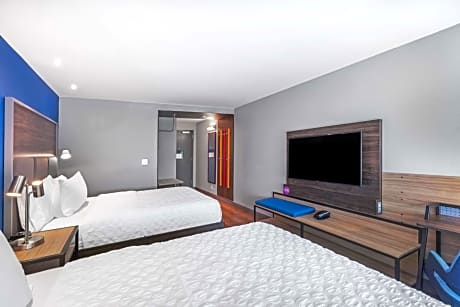 Queen Room with Two Queen Beds