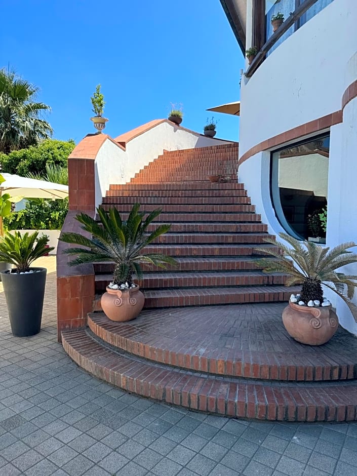 Il Caimano B & B, con piscina dal 13 Luglio al 31 Agosto