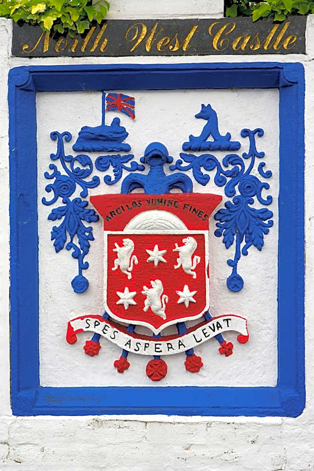 North West Castle Hotel